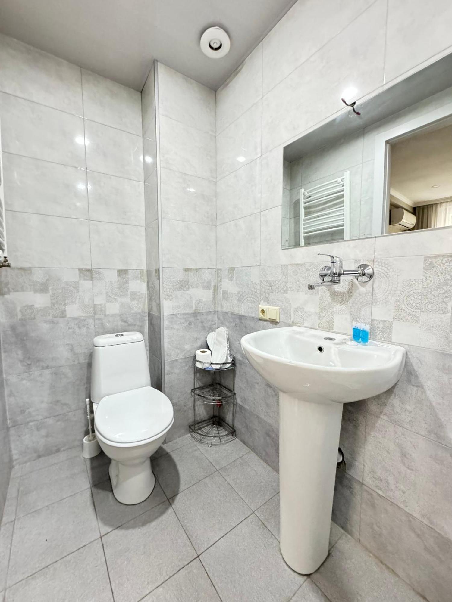 Tbilisi Center Hotel Kültér fotó