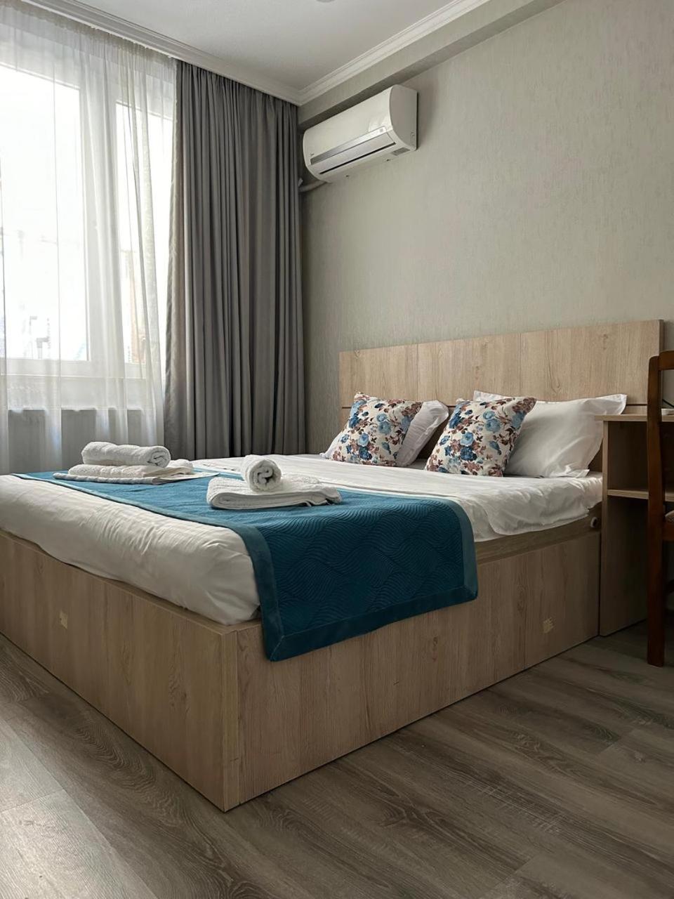 Tbilisi Center Hotel Kültér fotó