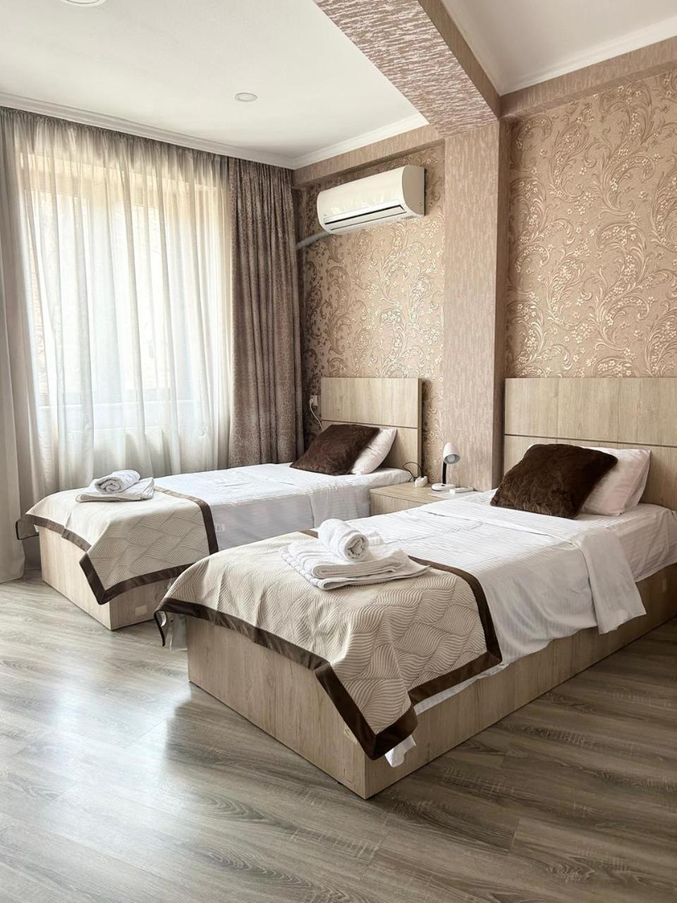 Tbilisi Center Hotel Kültér fotó